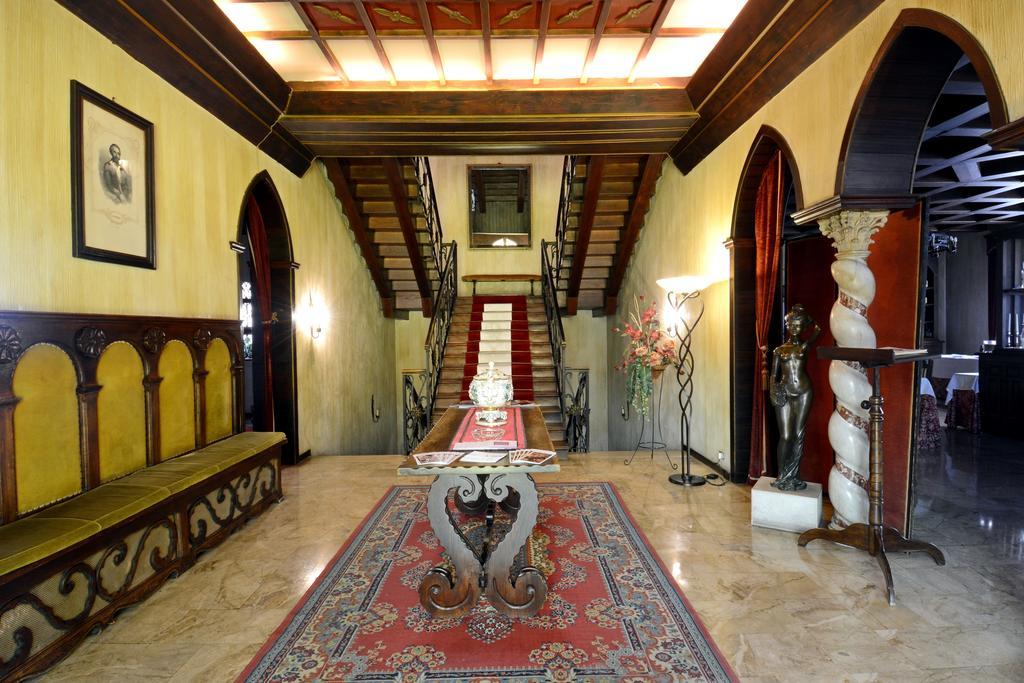 בוסטו Hotel I Due Foscari מראה חיצוני תמונה