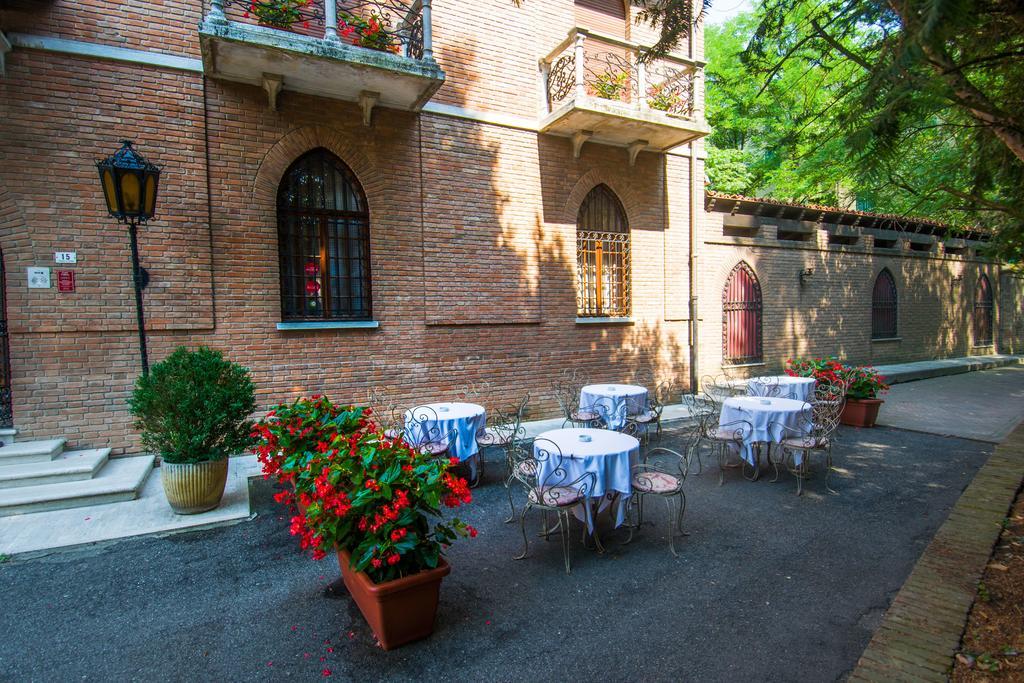 בוסטו Hotel I Due Foscari מראה חיצוני תמונה