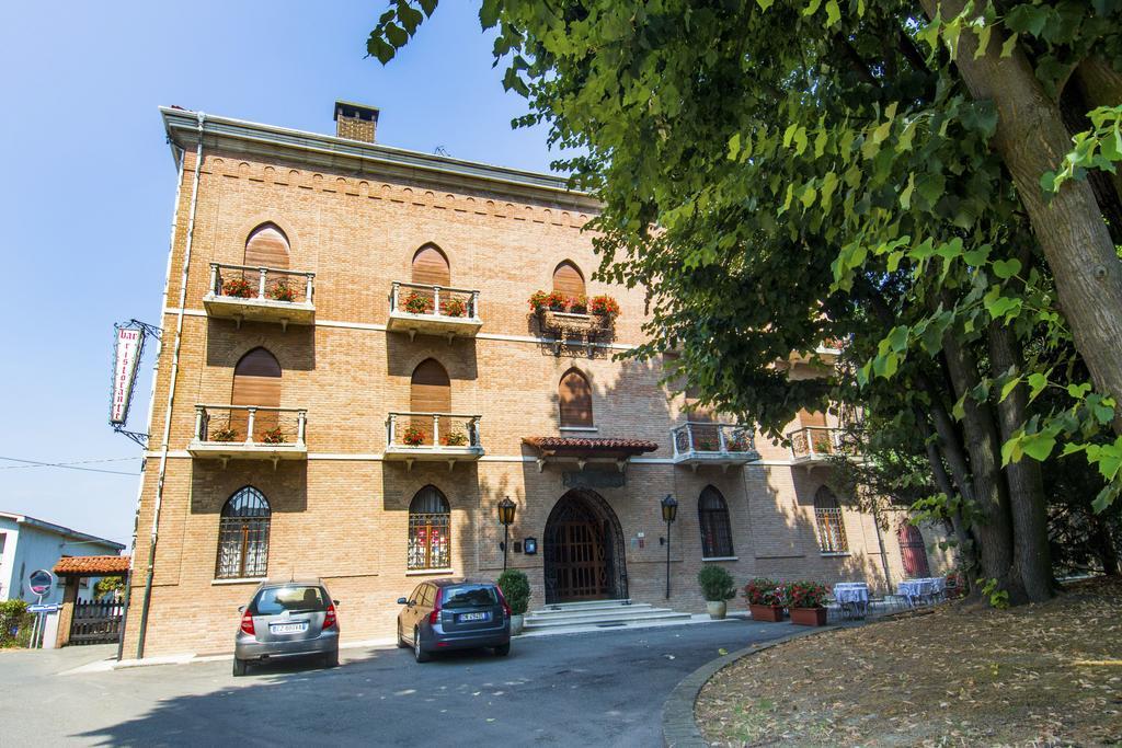 בוסטו Hotel I Due Foscari מראה חיצוני תמונה
